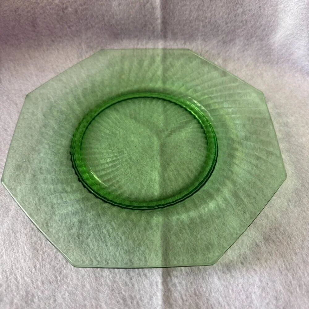 Vintage Green Depression‎ Glass Octagon Plates Set of 3/7.25